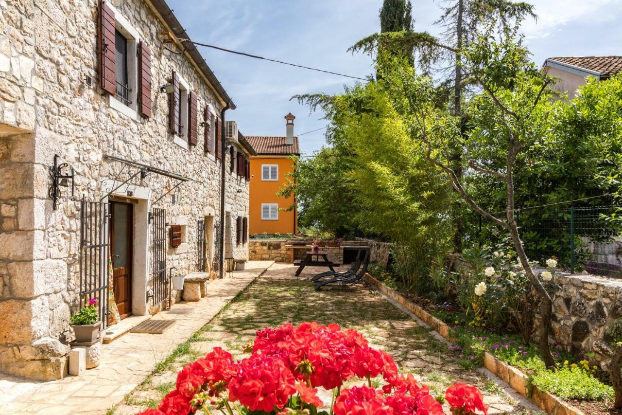Old Istrian Home Martina Porec Exterior photo